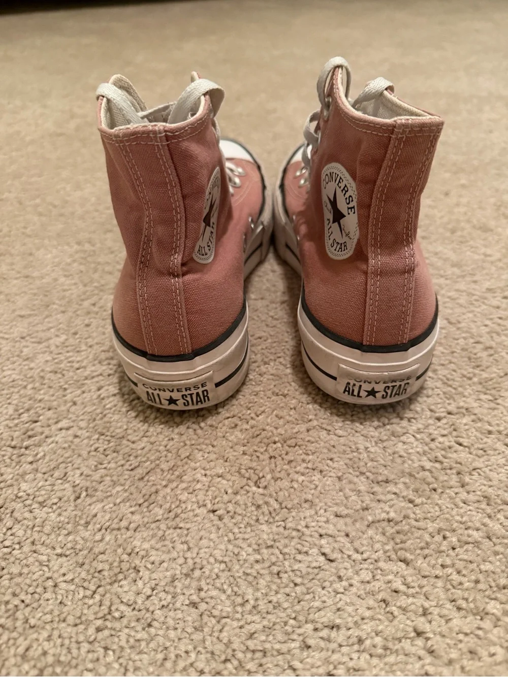 Converse Chuck Taylor All Star Lift Platform High-Top Sneakers dusty pink 6.5